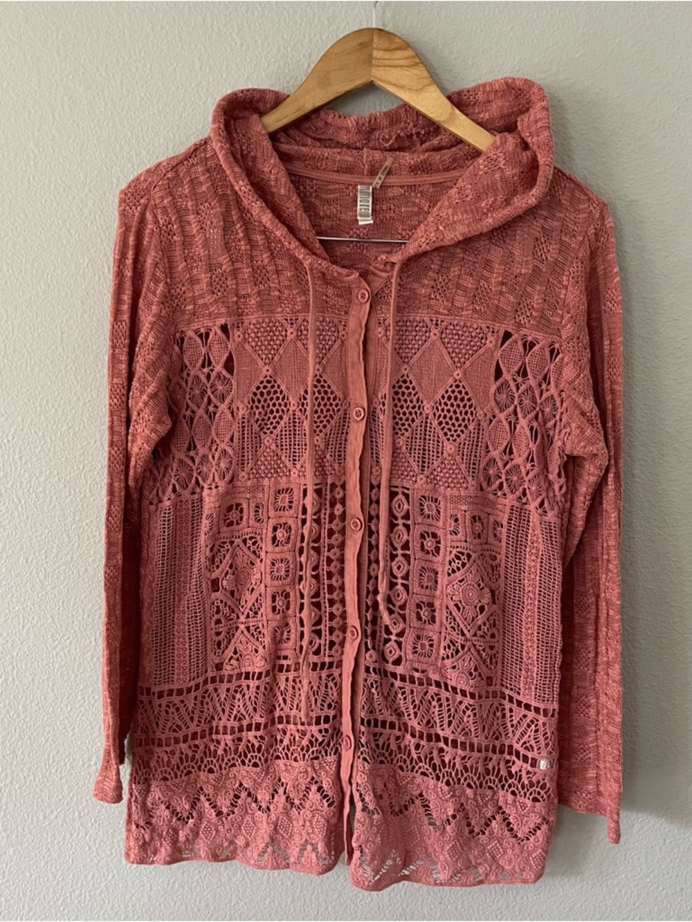 Maria Rerio Dusty Rose Pink Crochet Hooded Cardigan Size M